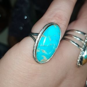 Size 7.5 Sterling Silver Mohave Turquoise Ring